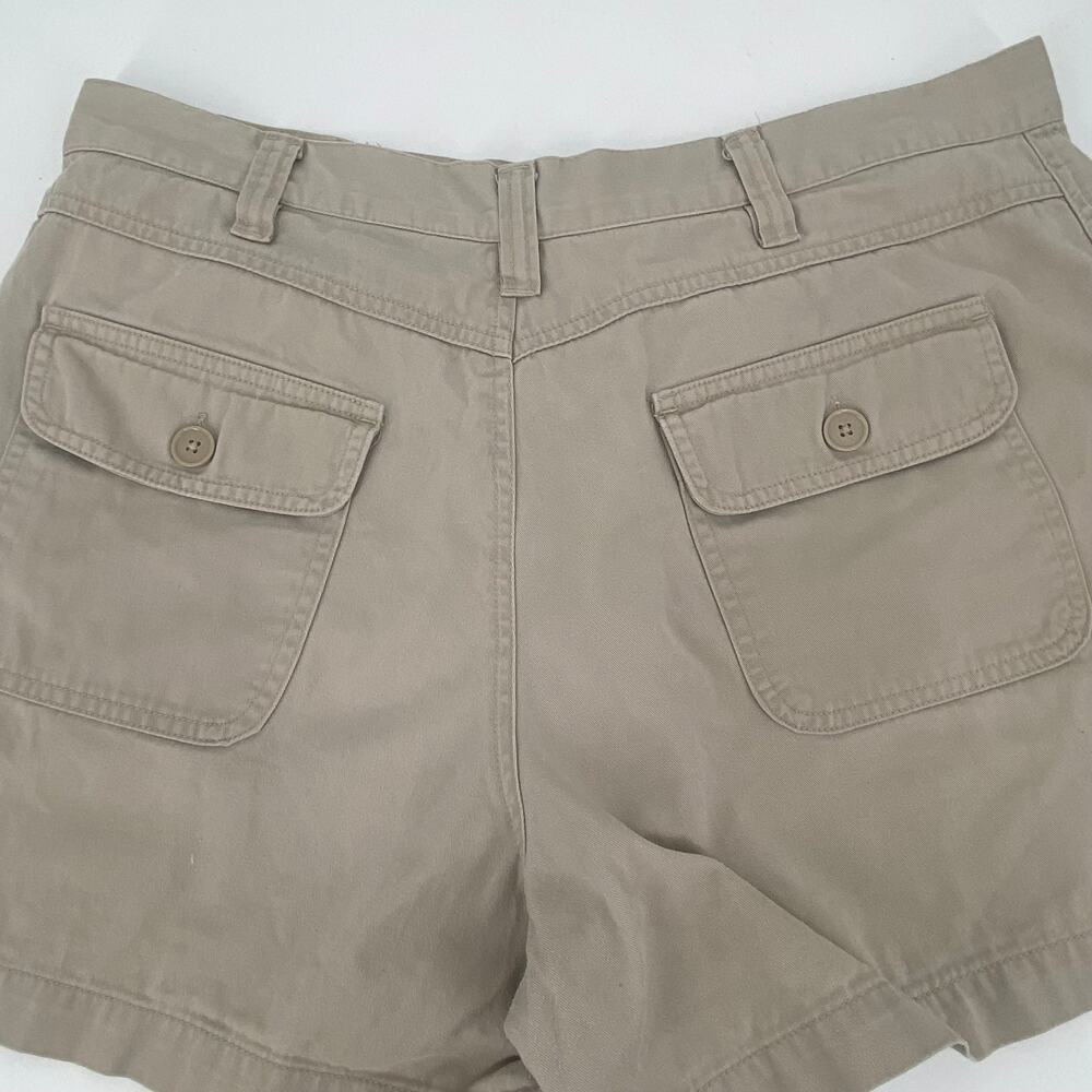 Old Navy Mid Rise Shorts - Picture 4 of 5